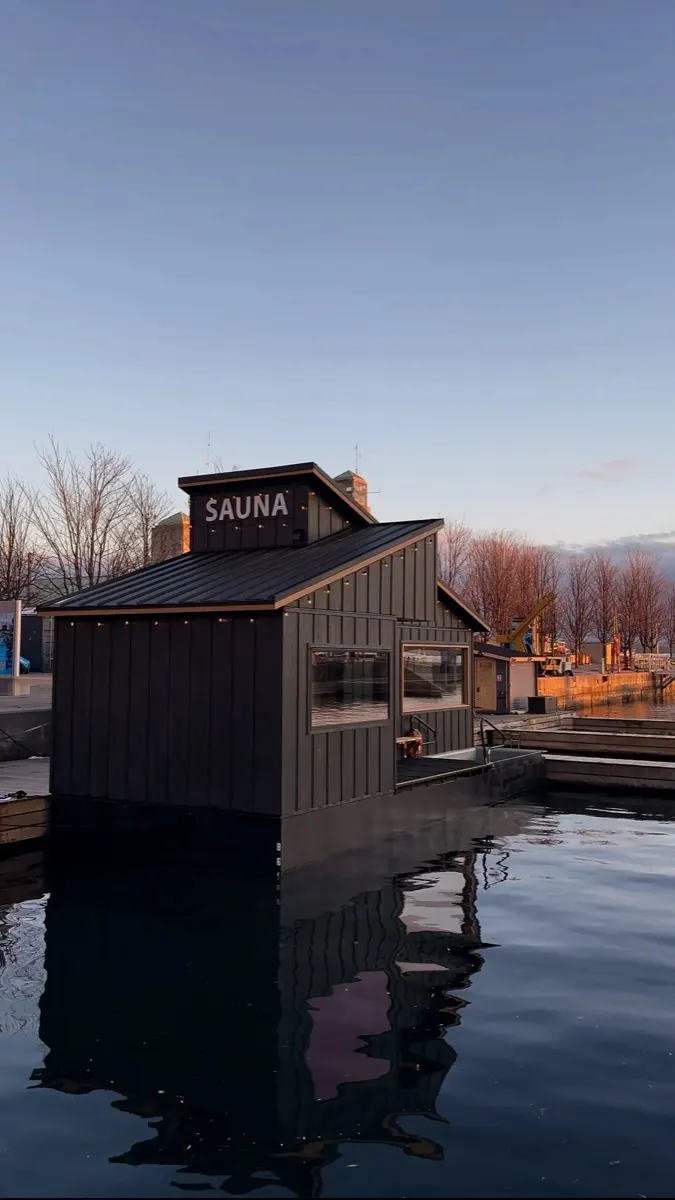Löyly Floating Sauna, Toronto, Toronto